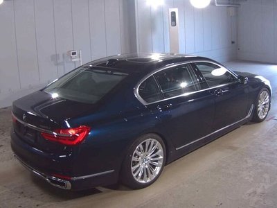 2017 BMW 7 SERIES — фото 5