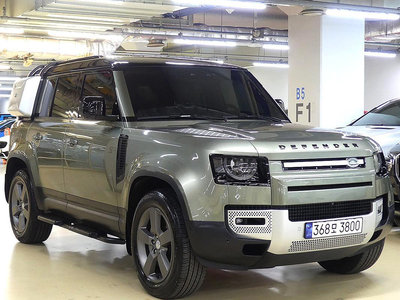LAND ROVER DEFENDER - 7