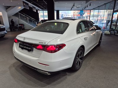 MERCEDES-BENZ E-CLASS - 4