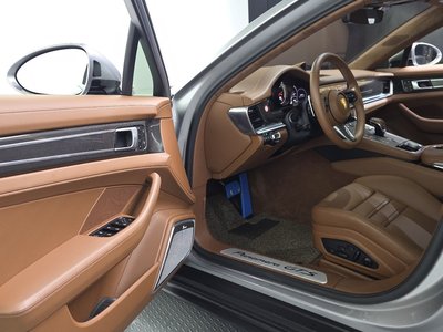 2024 Porsche PANAMERA 照片 10
