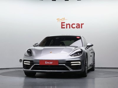 2024 Porsche PANAMERA 照片 2