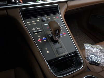 2024 Porsche PANAMERA 照片 9