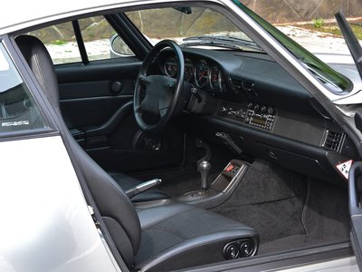 PORSCHE 911 - 6
