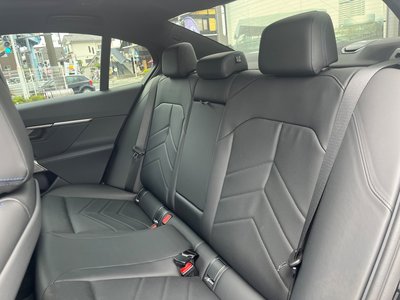 صورة مصغرة 18 لـ 2026 BMW 5 SERIES