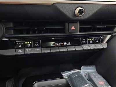 صورة مصغرة 27 لـ 2026 Toyota CROWN CROSSOVER