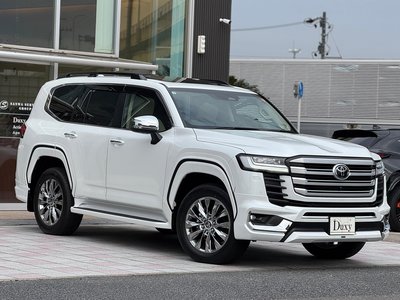 TOYOTA LAND CRUISER 300 - 6