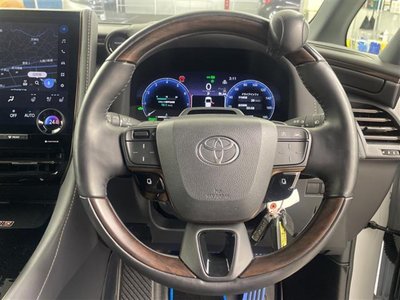 TOYOTA ALPHARD - 3