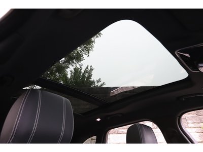 2022 LAND Rover RANGE ROVER VELAR thumbnail 43