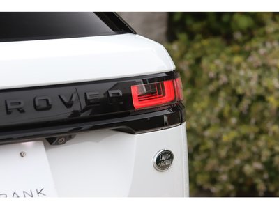 2022 LAND Rover RANGE ROVER VELAR thumbnail 33