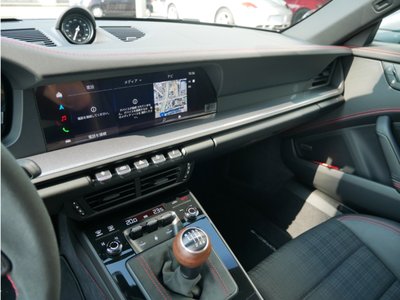 2026 Porsche 911 缩略图 12