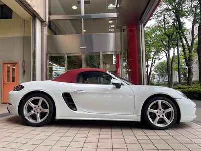 PORSCHE 718 - 10