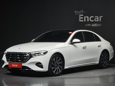 MERCEDES-BENZ E-CLASS - 1