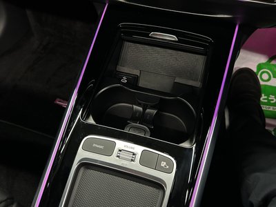 2025 Mercedes-BENZ EQB — миниатюра 20