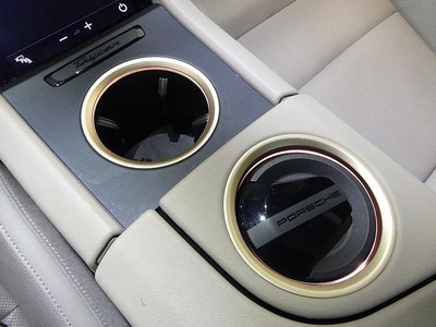 2023 Porsche TAYCAN — миниатюра 12