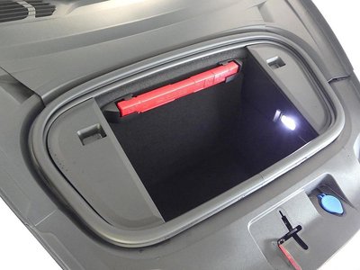 2023 Porsche TAYCAN — миниатюра 17