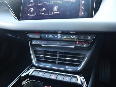 2024 AUDI E-TRON GT QUATTRO — миниатюра 32