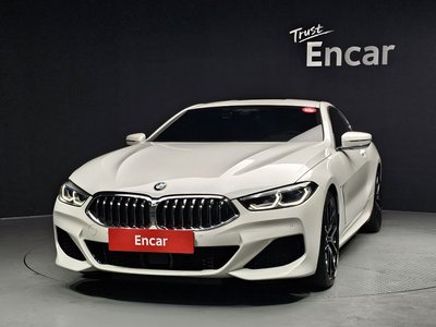 BMW 8 SERIES - 2