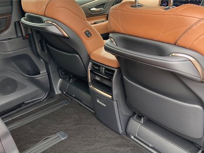 2025 Toyota VELLFIRE photo 10