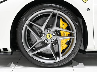 2021 Ferrari F8 TRIBUTO — миниатюра 17