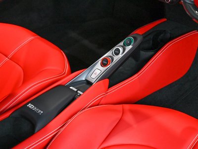 2021 Ferrari F8 TRIBUTO — миниатюра 15