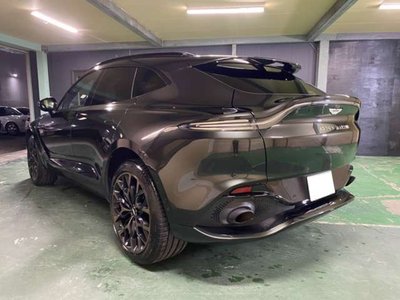 صورة 10 لـ 2021 Aston Martin DBX