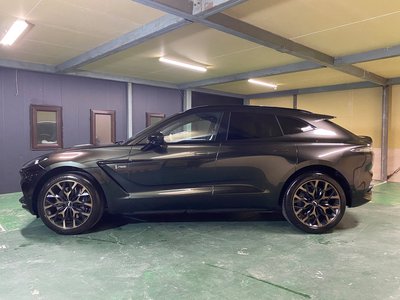 صورة 12 لـ 2021 Aston Martin DBX