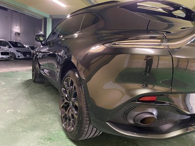 صورة 16 لـ 2021 Aston Martin DBX