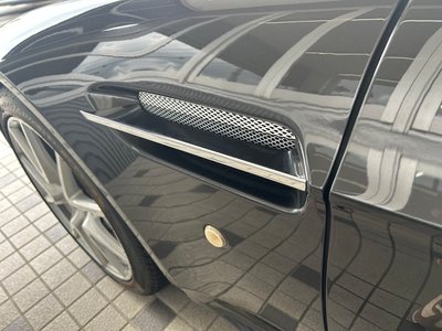2012 Aston Martin V8 照片 10