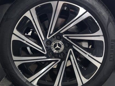 MERCEDES-BENZ E-CLASS - 7