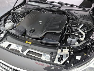 MERCEDES-BENZ E-CLASS - 7