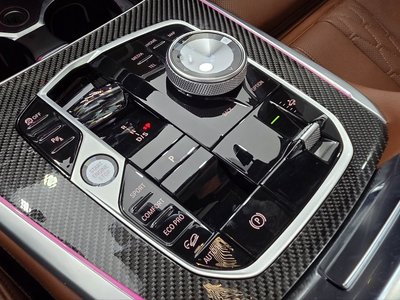 2025 BMW X7 照片 9