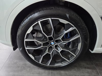 2025 BMW X7 照片 6