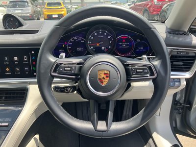 صورة مصغرة 31 لـ 2022 Porsche PANAMERA
