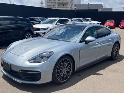 صورة 1 لـ 2022 Porsche PANAMERA