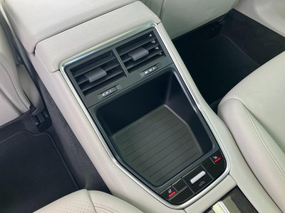 صورة مصغرة 26 لـ 2022 Porsche PANAMERA