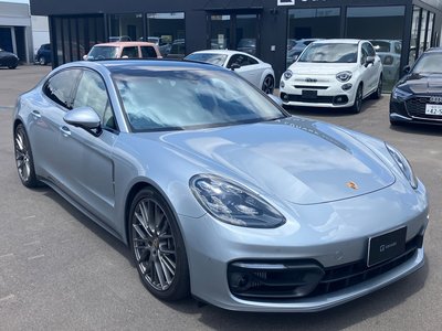صورة 4 لـ 2022 Porsche PANAMERA