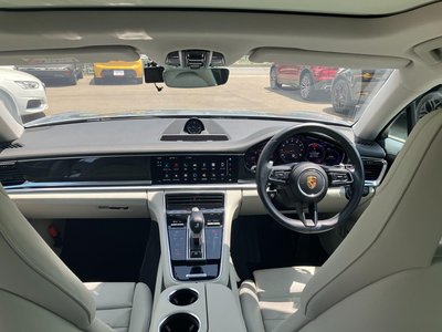 صورة مصغرة 30 لـ 2022 Porsche PANAMERA
