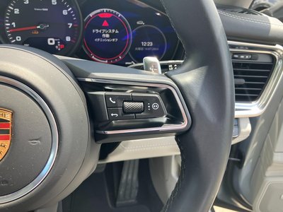 صورة مصغرة 33 لـ 2022 Porsche PANAMERA