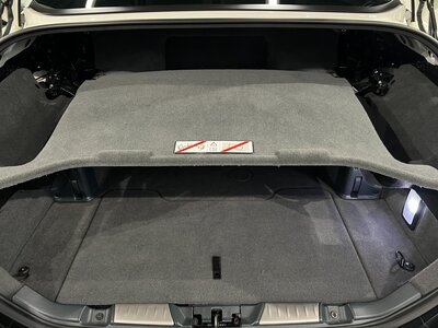 صورة مصغرة 126 لـ 2011 Ferrari CALIFORNIA