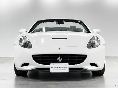 2011 FERRARI CALIFORNIA 照片 3