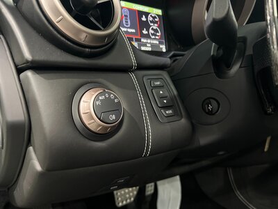 صورة مصغرة 81 لـ 2011 Ferrari CALIFORNIA