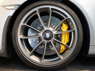 2018 Porsche 911 — миниатюра 25
