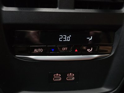 2023 BMW 3 SERIES thumbnail 28