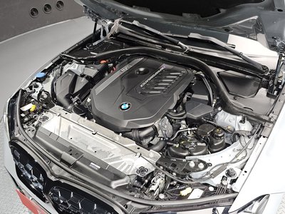 2023 BMW 3 SERIES photo 7