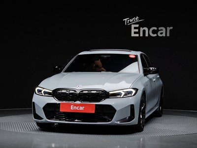 2023 BMW 3 SERIES photo 2