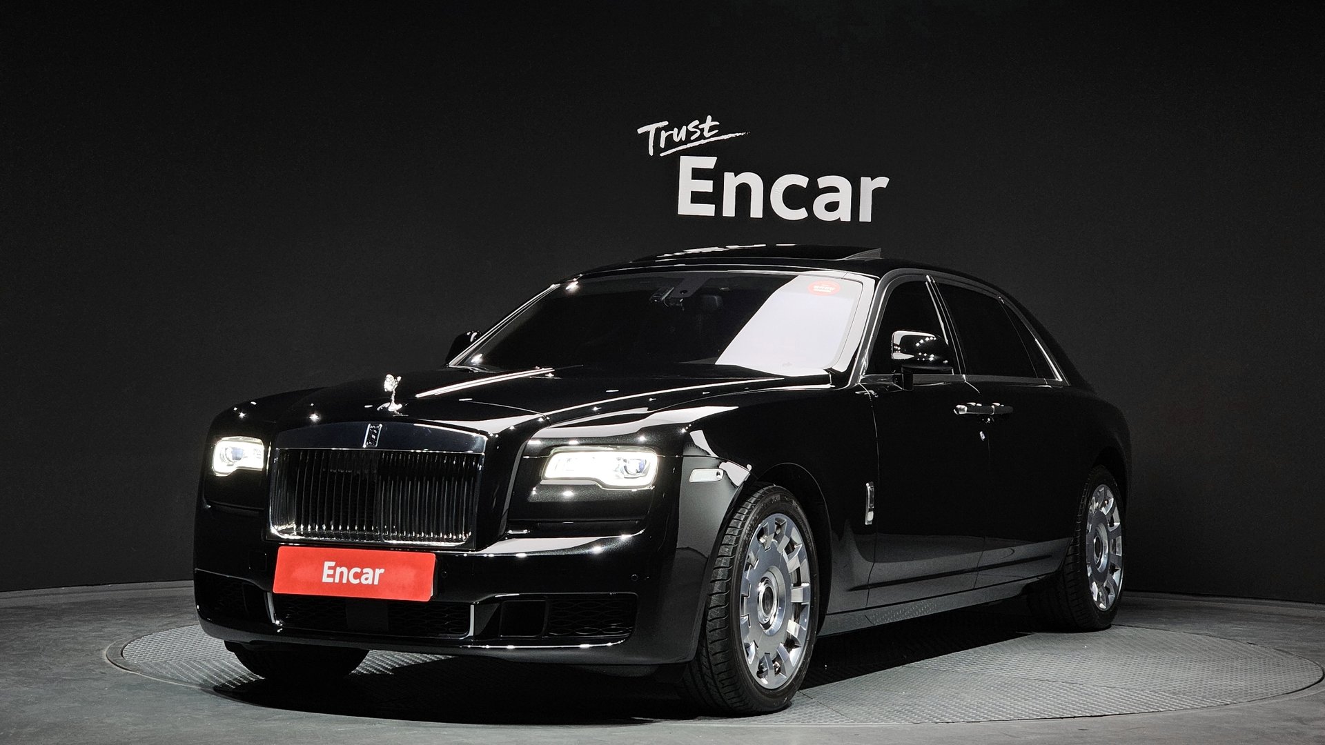 ROLLS ROYCE GHOST - View 1