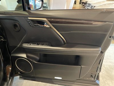صورة مصغرة 28 لـ 2020 Lexus RX