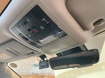 صورة مصغرة 16 لـ 2020 Lexus RX