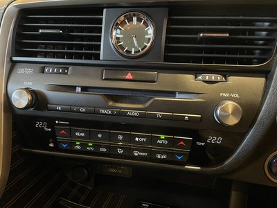 صورة مصغرة 22 لـ 2020 Lexus RX