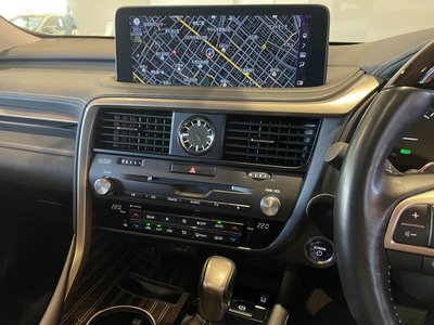 صورة مصغرة 18 لـ 2020 Lexus RX